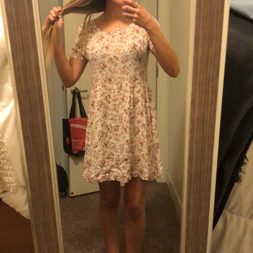 Spring dress worn probably 5 times!